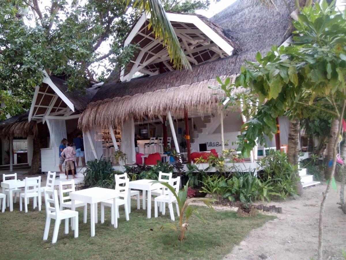 White Banana Beach Club General Luna  Exterior photo
