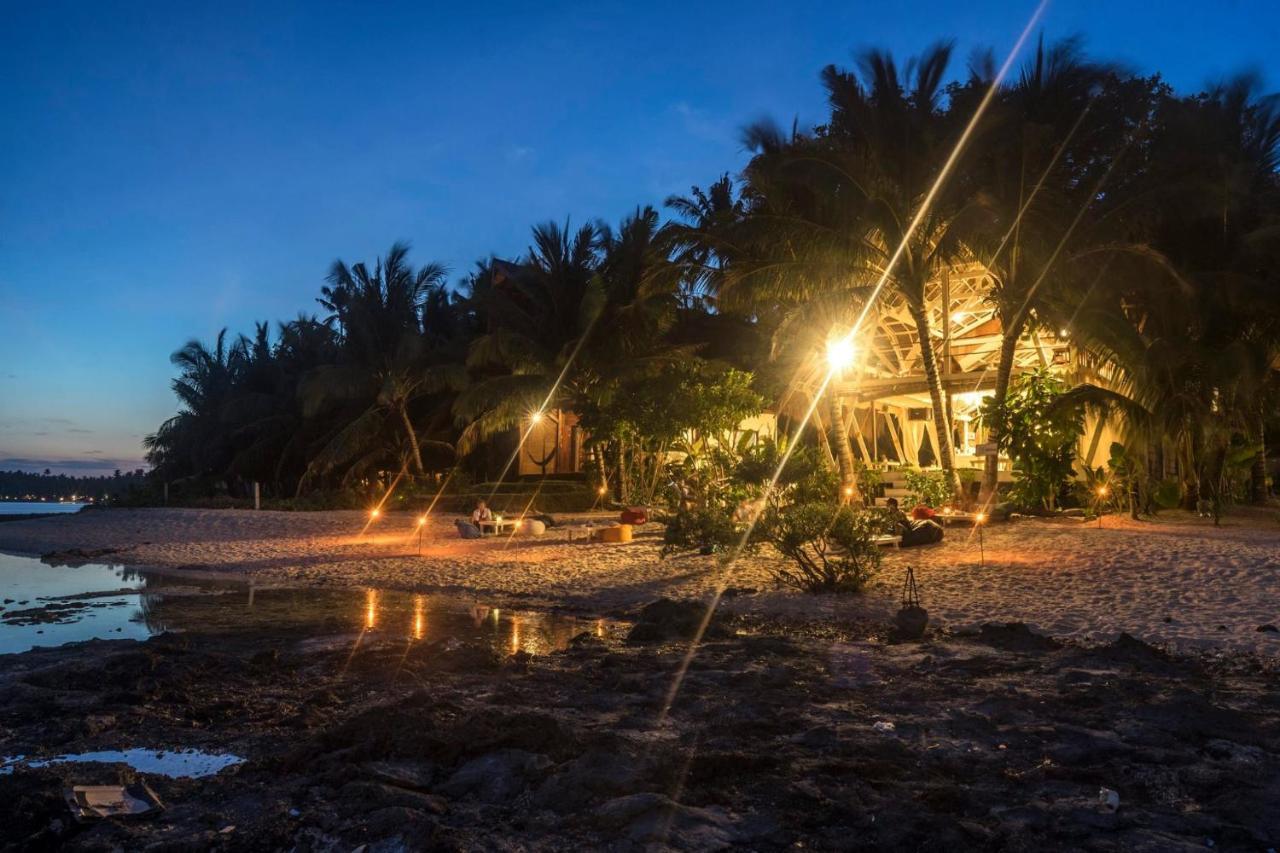 White Banana Beach Club General Luna  Exterior photo